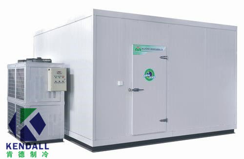 冷庫設備中制冷機組匹數的合理配置方法